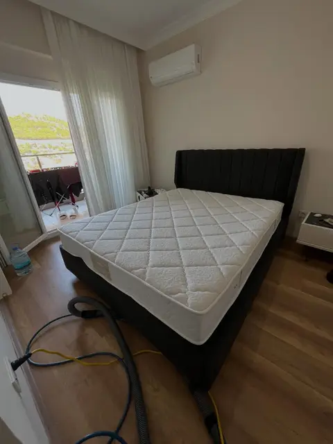 Çift kişilik yatak — Bayraklı, İzmir