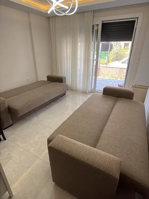 Vizon kanepeler, yıkama sonrası — Bayraklı, İzmir
